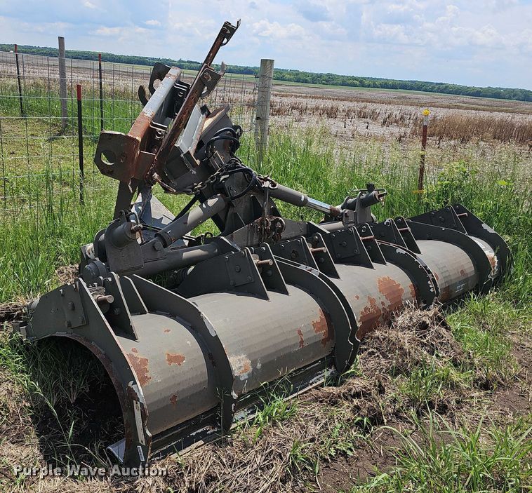 image for item EF3535 11' W snow plow