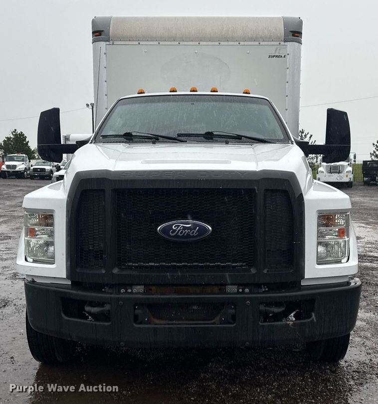 image for item EG5726 2016 Ford F650 Super Duty box truck