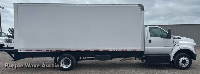 image for item EG5775 2017 Ford F650 Super Duty box truck