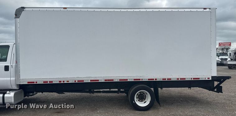 image for item EG5775 2017 Ford F650 Super Duty box truck