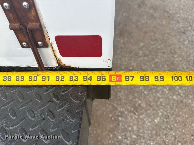 image for item EG5775 2017 Ford F650 Super Duty box truck