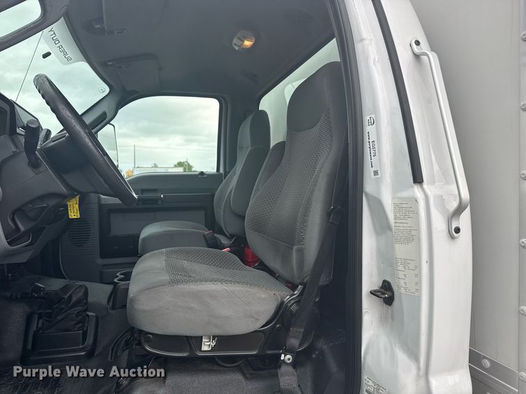image for item EG5775 2017 Ford F650 Super Duty box truck