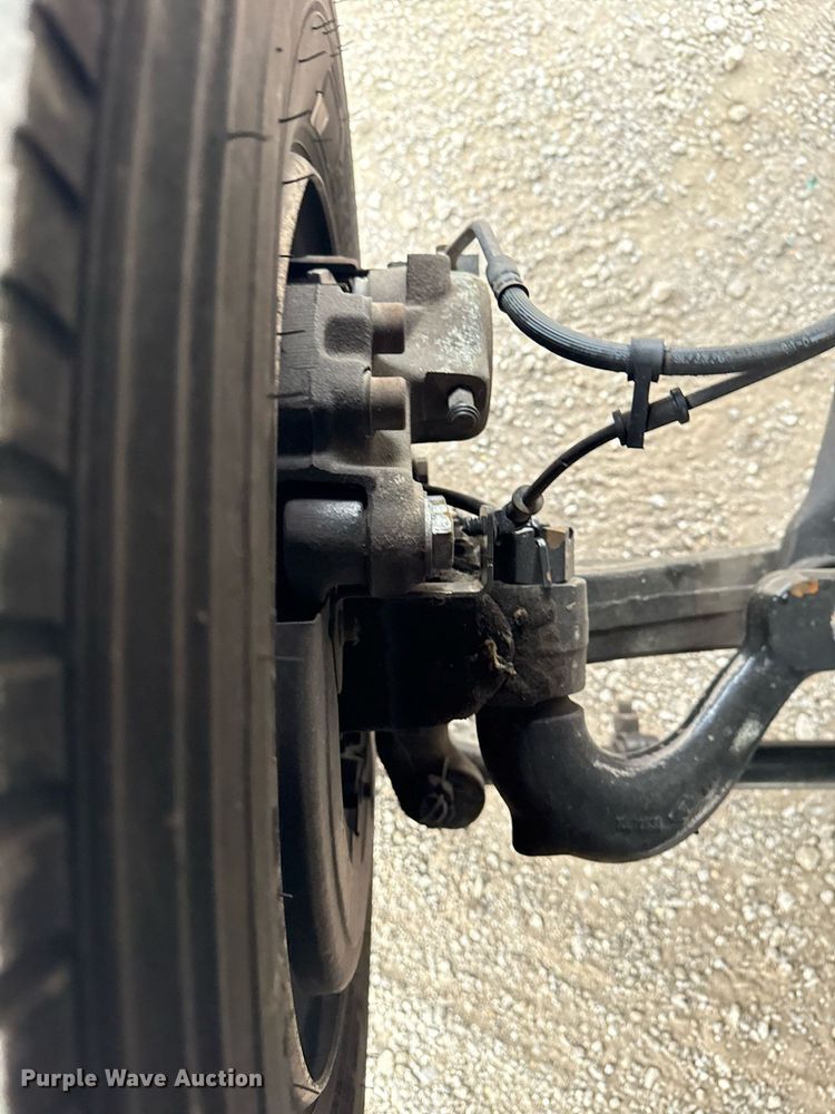 image for item EG5775 2017 Ford F650 Super Duty box truck