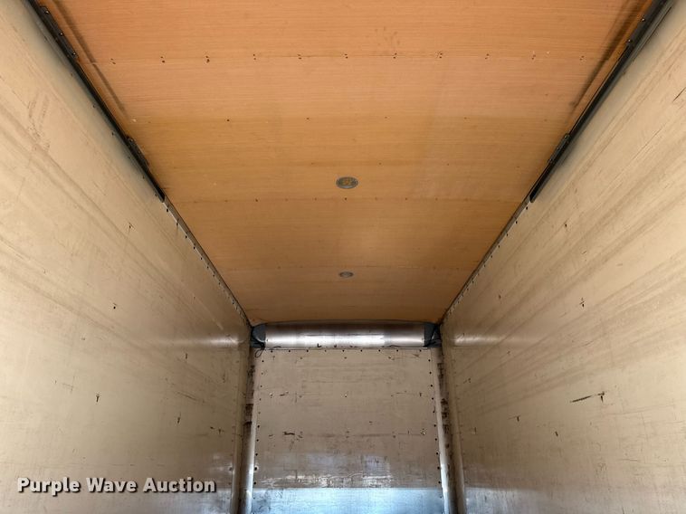 image for item EG5833 2016 Ford F650 Super Duty box truck