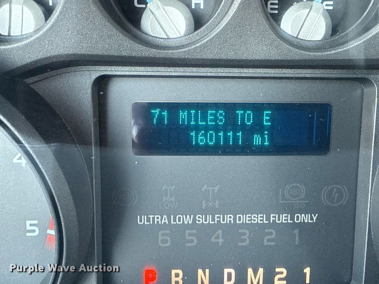 image for item EG5833 2016 Ford F650 Super Duty box truck