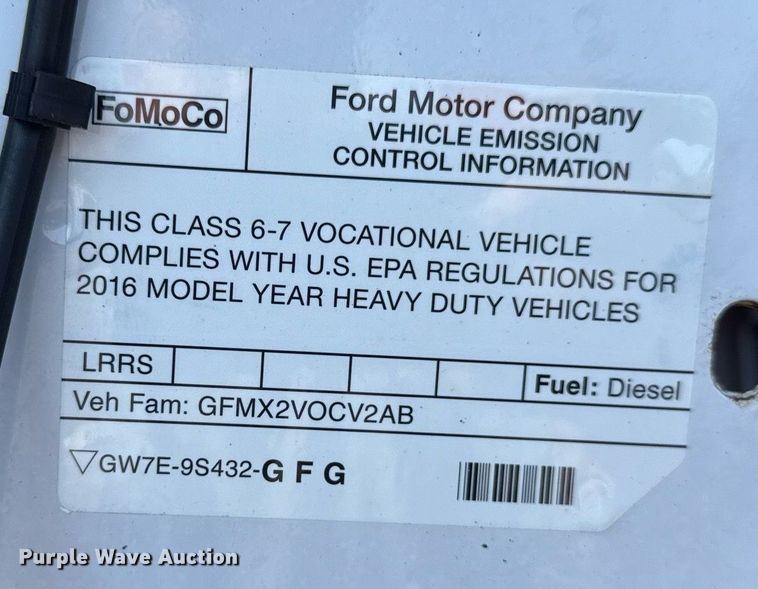 image for item EG5833 2016 Ford F650 Super Duty box truck