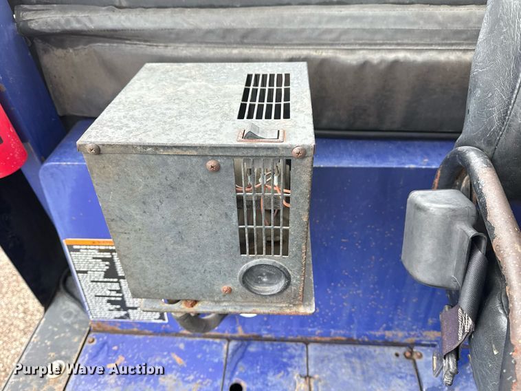 image for item EG5861 1999 Komatsu FD 135-6 forklift