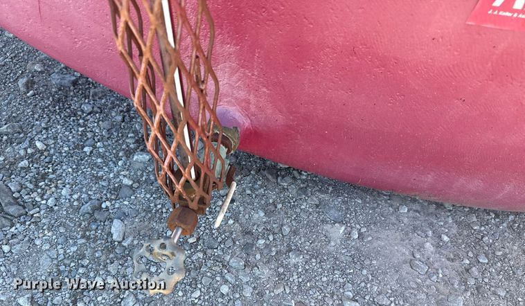 image for item EG5873 Tank bed