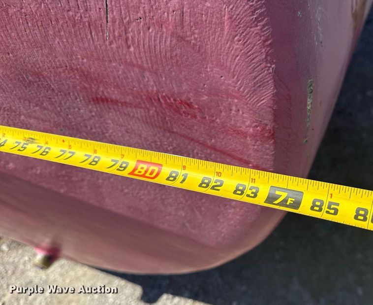 image for item EG5873 Tank bed