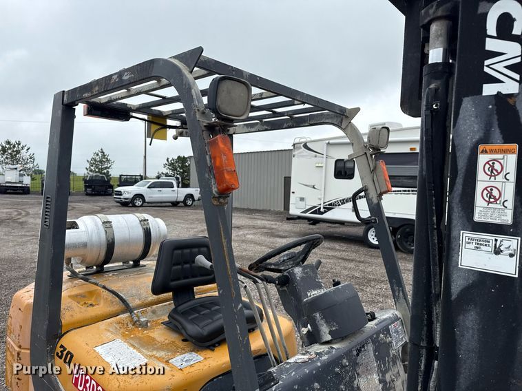 image for item EG5885 TCM FC30T7L forklift