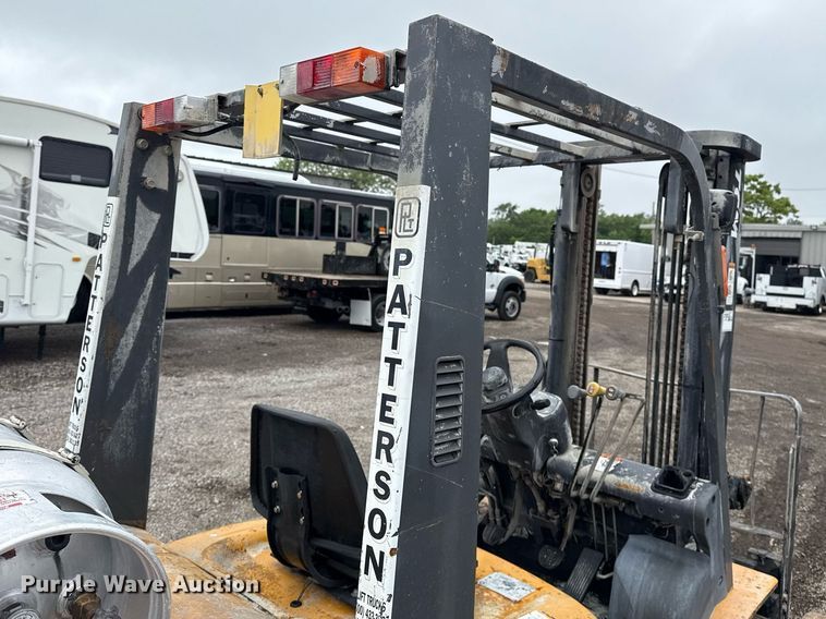 image for item EG5885 TCM FC30T7L forklift