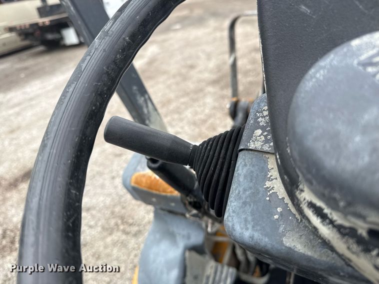 image for item EG5885 TCM FC30T7L forklift