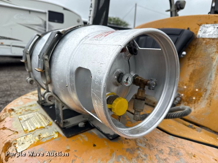 image for item EG5885 TCM FC30T7L forklift