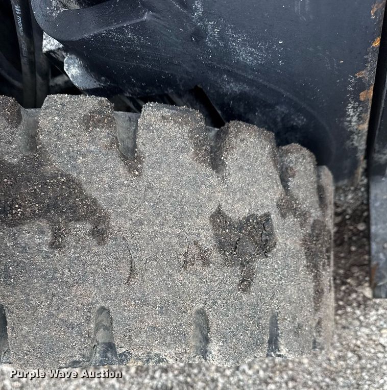 image for item EG5885 TCM FC30T7L forklift