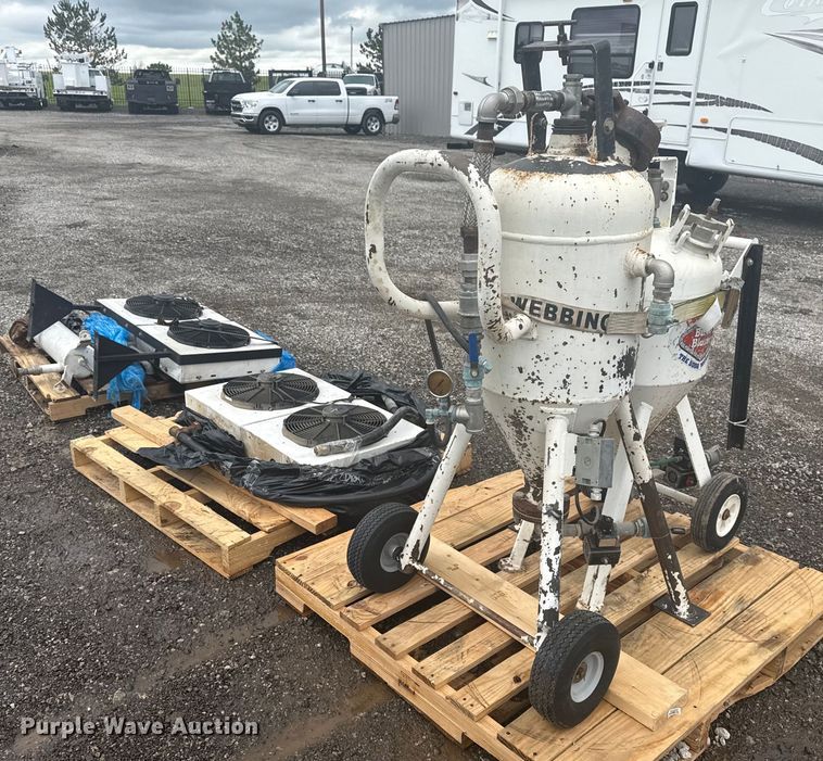 image for item EG5903 Soda blaster equipment