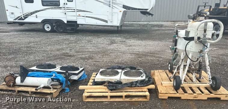 image for item EG5903 Soda blaster equipment