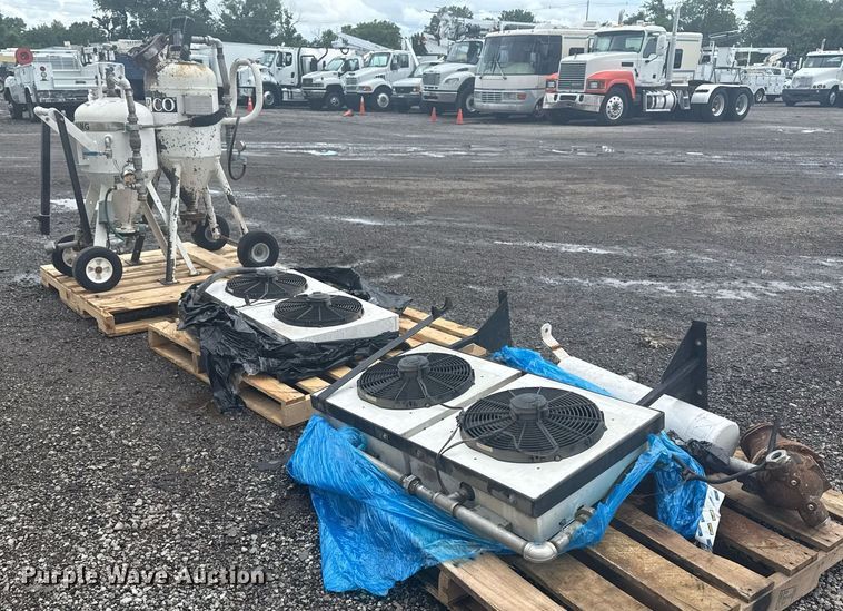 image for item EG5903 Soda blaster equipment