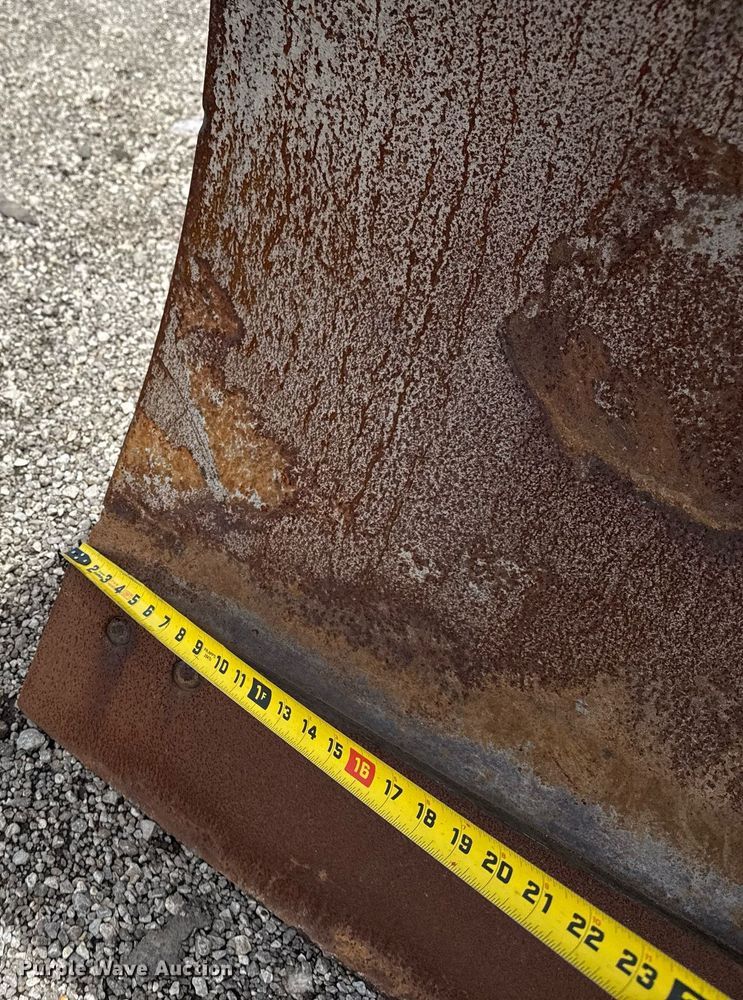 image for item EG5905 10' W snow plow