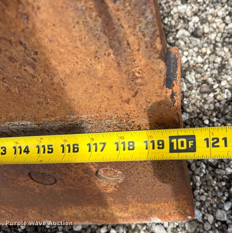 image for item EG5905 10' W snow plow