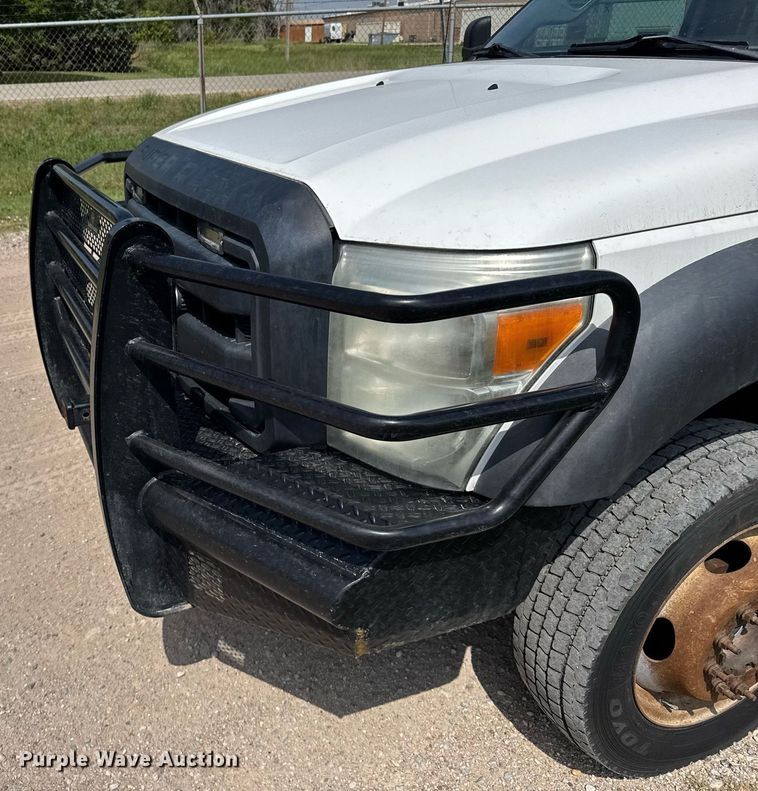image for item EG6494 2012 Ford F550 Super Duty Crew Cab flatbed truck