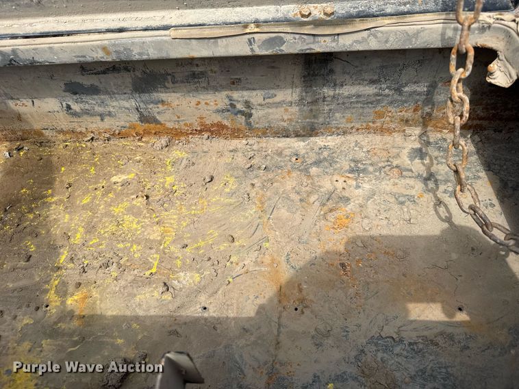 image for item EG6494 2012 Ford F550 Super Duty Crew Cab flatbed truck