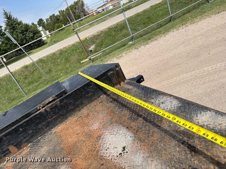 image for item EG6494 2012 Ford F550 Super Duty Crew Cab flatbed truck