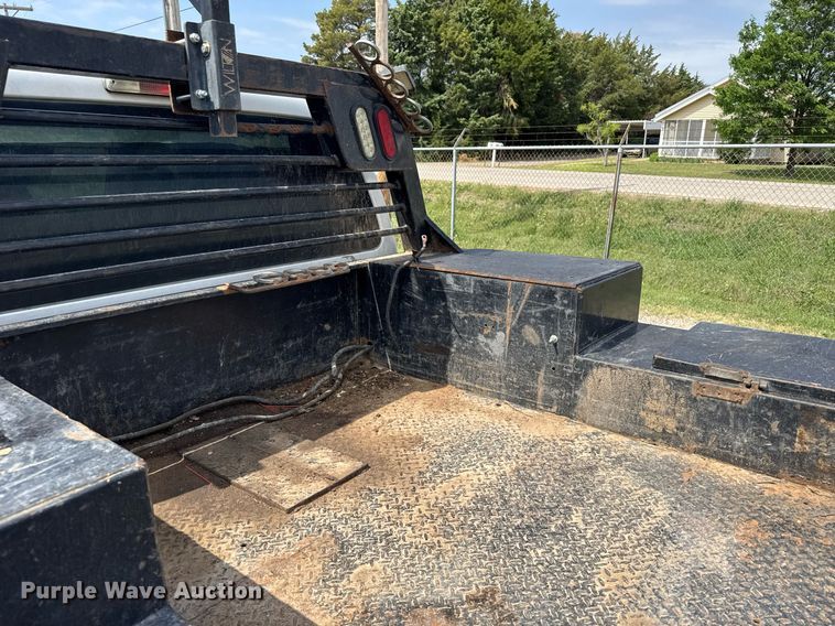 image for item EG6494 2012 Ford F550 Super Duty Crew Cab flatbed truck