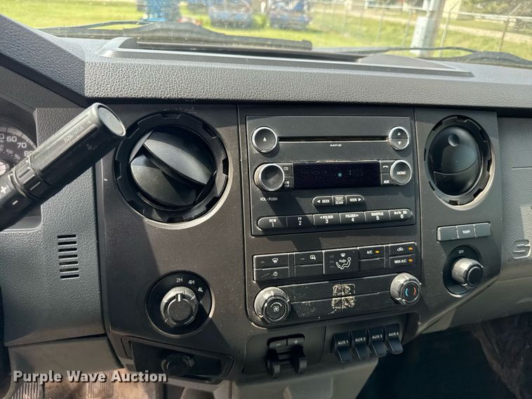 image for item EG6494 2012 Ford F550 Super Duty Crew Cab flatbed truck