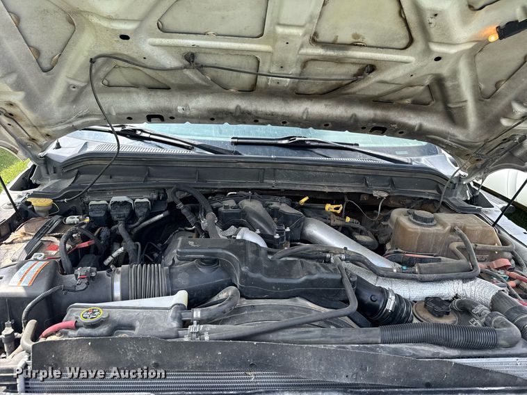 image for item EG6494 2012 Ford F550 Super Duty Crew Cab flatbed truck