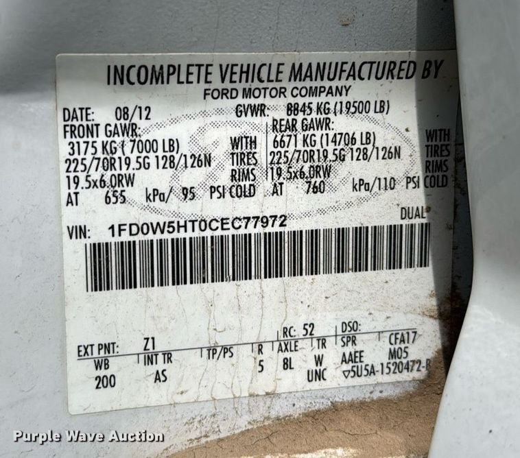 image for item EG6494 2012 Ford F550 Super Duty Crew Cab flatbed truck