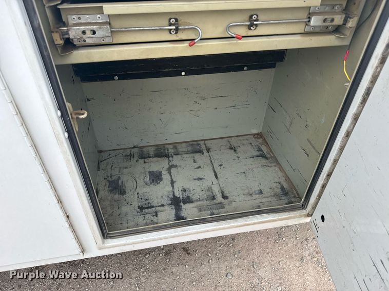 image for item EG6542 2011 Ford F450 Super Duty SuperCab utility / service truck