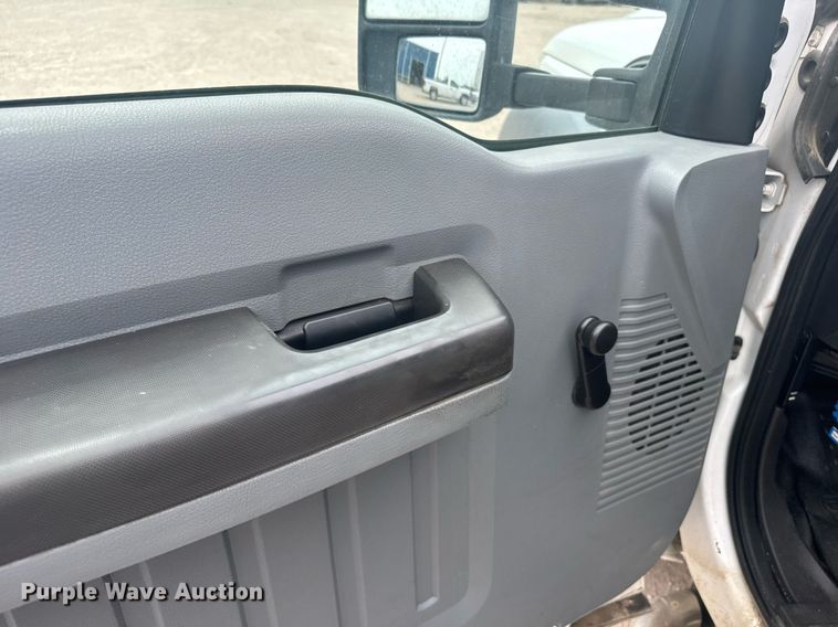 image for item EG6542 2011 Ford F450 Super Duty SuperCab utility / service truck