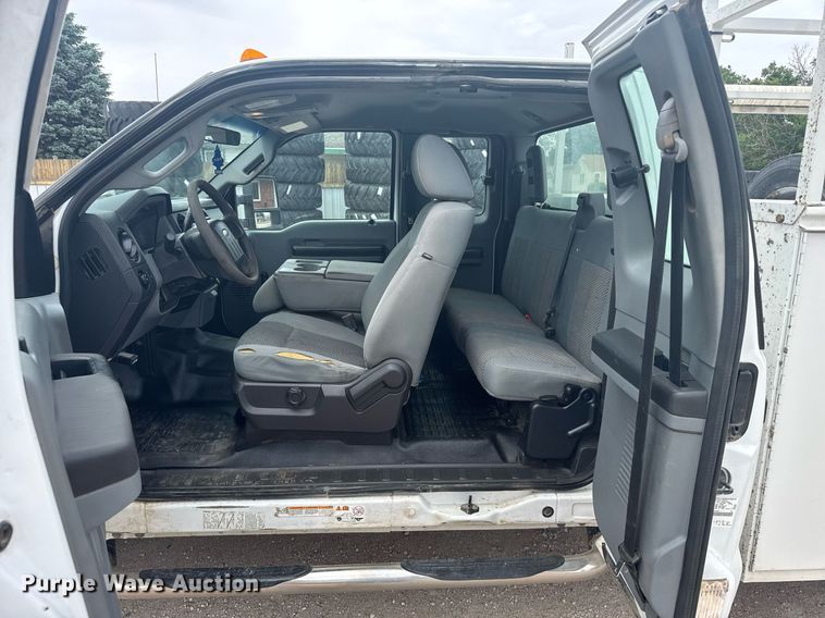 image for item EG6542 2011 Ford F450 Super Duty SuperCab utility / service truck