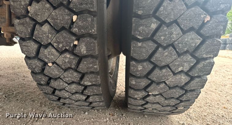 image for item EG6542 2011 Ford F450 Super Duty SuperCab utility / service truck