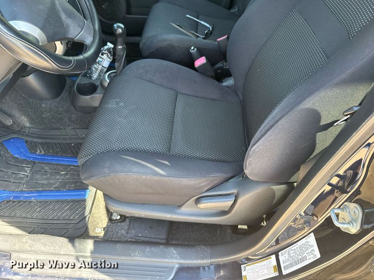 image for item EG6589 2005 Toyota Scion XB SUV