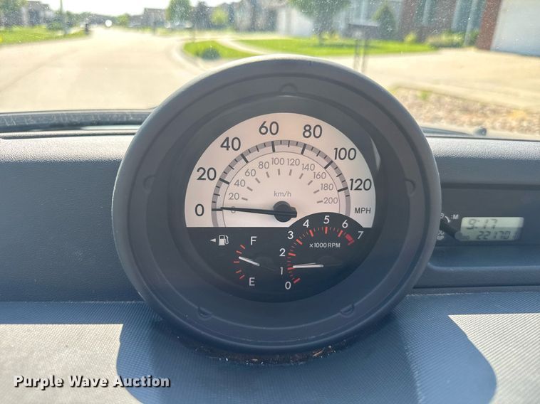 image for item EG6589 2005 Toyota Scion XB SUV