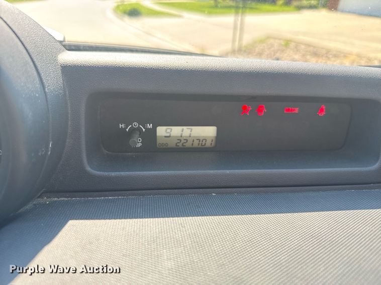 image for item EG6589 2005 Toyota Scion XB SUV