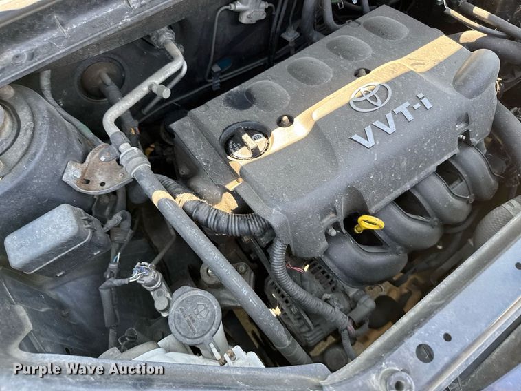 image for item EG6589 2005 Toyota Scion XB SUV