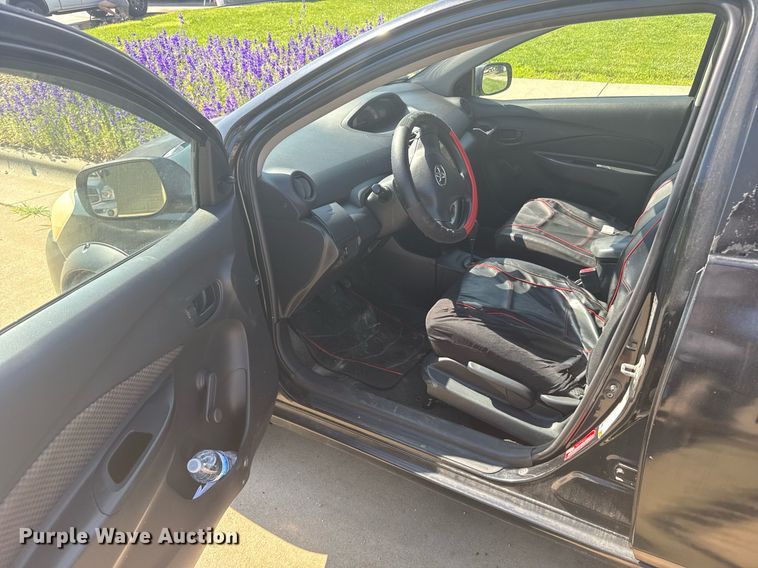 image for item EG6590 2007 Toyota Yaris 