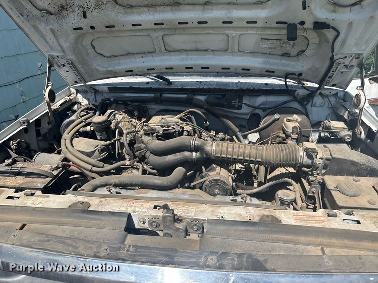 image for item EG6592 1996 Ford F150 pickup truck