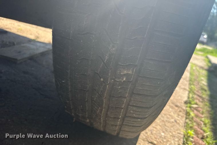 image for item EG6592 1996 Ford F150 pickup truck