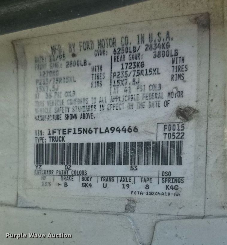 image for item EG6592 1996 Ford F150 pickup truck