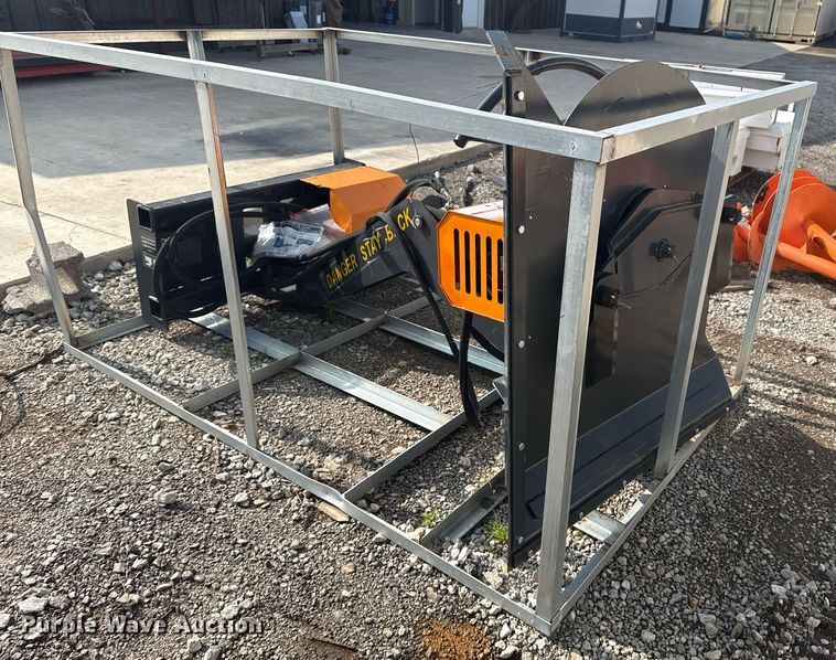 image for item EG8073 2024 LandHonor ABC-13-125A skid steer articulating brush mower