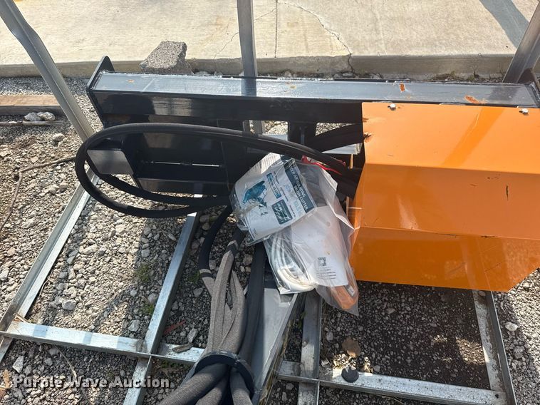 image for item EG8073 2024 LandHonor ABC-13-125A skid steer articulating brush mower