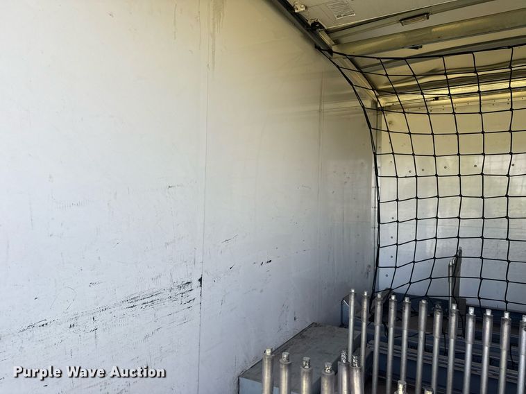 image for item EG8075 2019 Chevrolet Express 3500 box truck