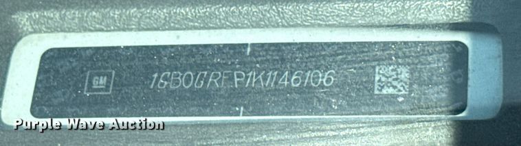 image for item EG8075 2019 Chevrolet Express 3500 box truck