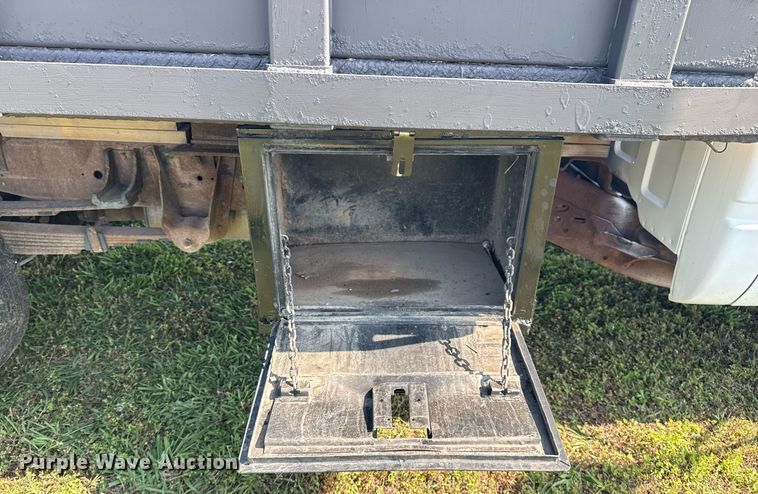 image for item EG8077 1996 Chevrolet C3500 dump bed pickup truck