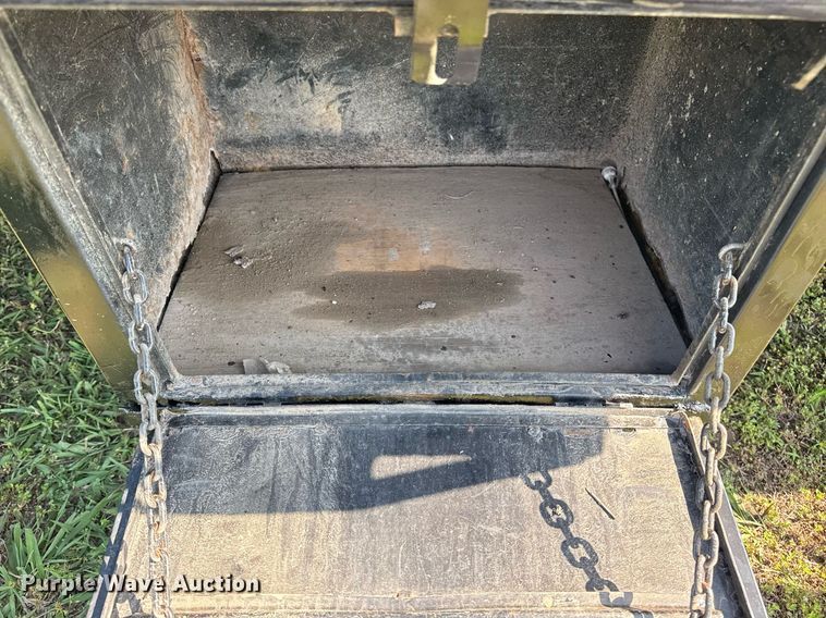 image for item EG8077 1996 Chevrolet C3500 dump bed pickup truck