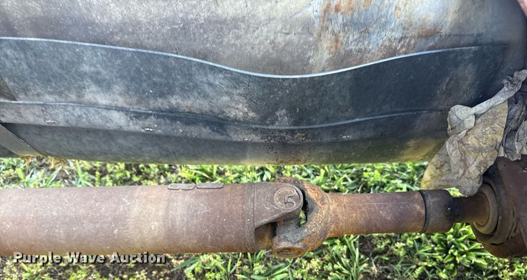 image for item EG8077 1996 Chevrolet C3500 dump bed pickup truck