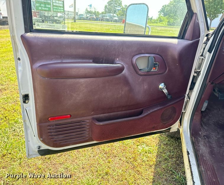 image for item EG8077 1996 Chevrolet C3500 dump bed pickup truck